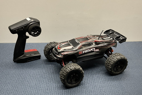 Traxxas revo vxl 16 - traxxas, 1/16