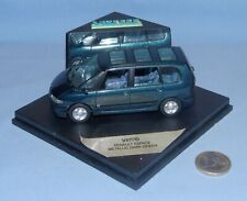 Vitesse 1/43 réf V079D : Renault Espace "3 Sunroofs" (Metallic Dark Green)