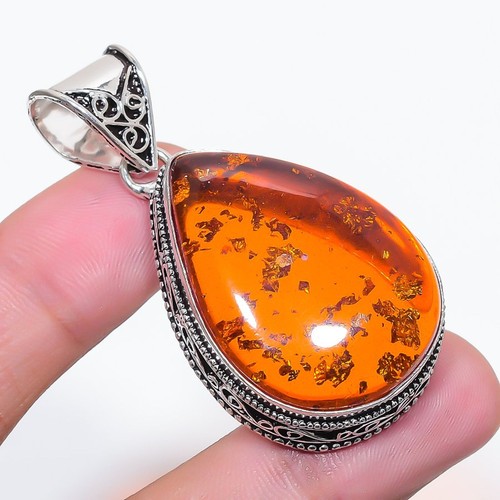Pendentif ancien pierre