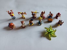 kinder série singe karaté