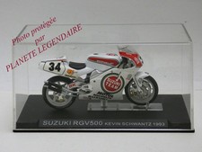 Moto miniature MotoGP Suzuki RGV500 Kevin Schwantz 1993 Echelle 1/24e