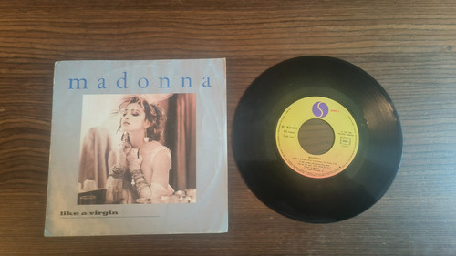 Disque tours vinyle 7 - 45,