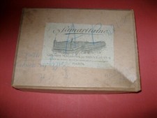 Ancienne boite la Samaritaine Paris grands magasins boite en carton publicitaire
