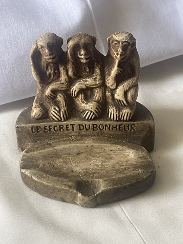 Statuette singe sur socle - , «