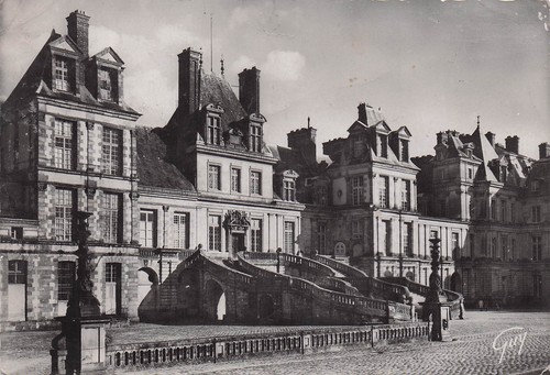 Fontainebleau palais - fontainebleau,