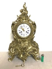 Pendule cartel en bronze de