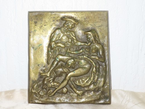 Plaque relief antique - plaque,