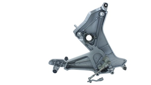 Platine avant gauche moto - platine,