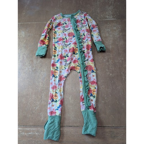 Laree floral butterfly - floral,