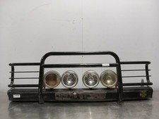 pare-choc avant pour LADA NIVA