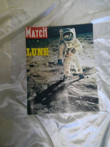 Magazine paris match - match, lune