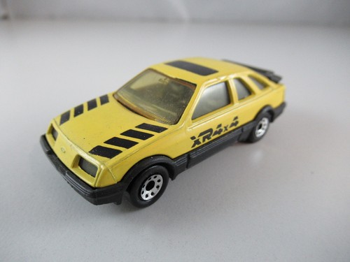 Matchbox ford sierra xr4i - matchbox,