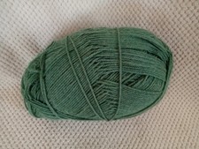 1 Pelote Verte (300g) en Parfait état