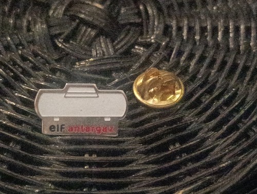 Pin elf antargaz - elf,
