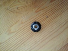 PIGNONS  POUR MACHINE A COUDRE