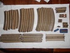 Modélisme ferroviaire - Lot de rails courbes MARKLIN - HO