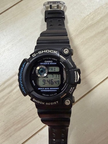 Montre plongée casio - montre,