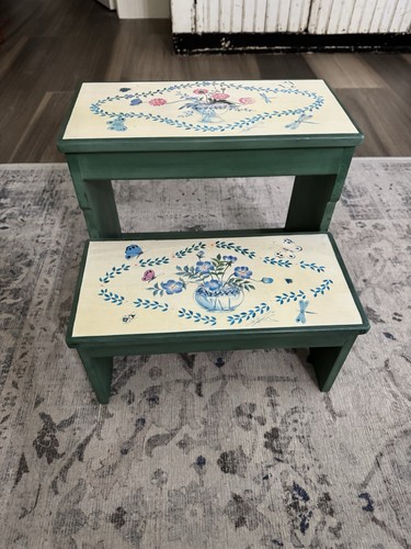 Hand painted wooden - wooden, two-step