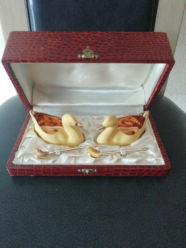 Salerons porcelaine de - en,