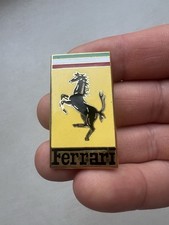 Broche Ferrari 353 Pin’s