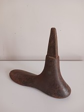 Ancien pied enclume forme de