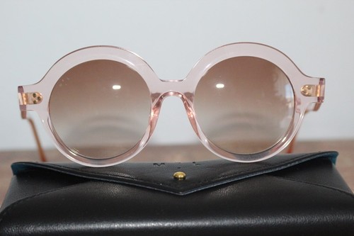 Neuf lunettes de soleil - lunettes,