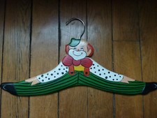 cintre pour enfant avec clown