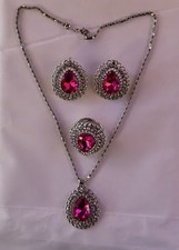 TRÈS BELLE PARURE COLLIER