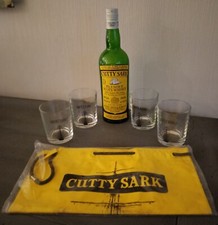 CUTTY SARK      1 BOUTEILLE    4 VERRES    1 SAC