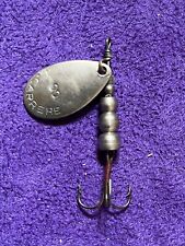 Ancien leurre cuiller de pêche " LOUIS CARRERE " 00 argentée tbe