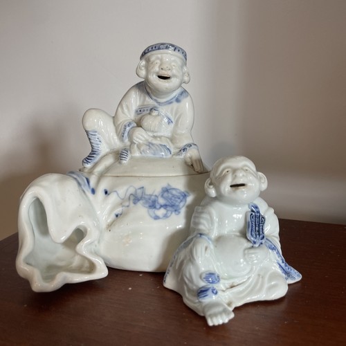 Groupe porcelaine bleue - en, et