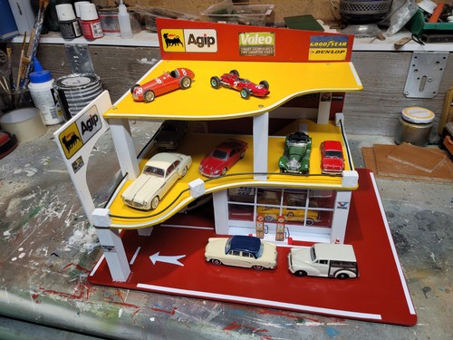 Fait main diorama - fait,