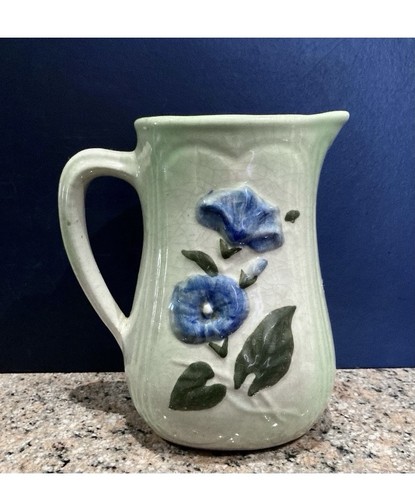 Ancien joli pichet broc - à, eau