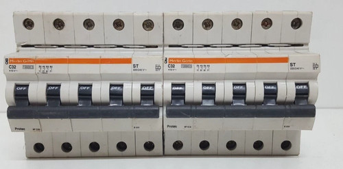 Merlin gerin c32 circuit - merlin,