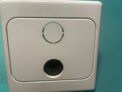 Legrand diplomat blanc prise