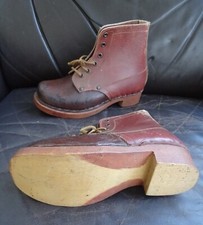 anciennes Bottes Bottines semelles en bois (2 pieds gauche) pour déco insolite
