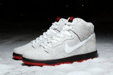 BASKETS NIKE SB DUNK HIGH TRD