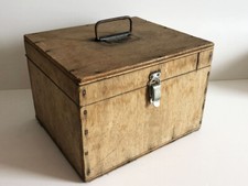 SEP21A -- CAISSE BOITE COFFRE EN BOIS  rangement art populaire déco 