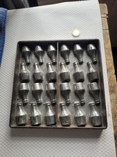 Ancien moule à chocolat Léon