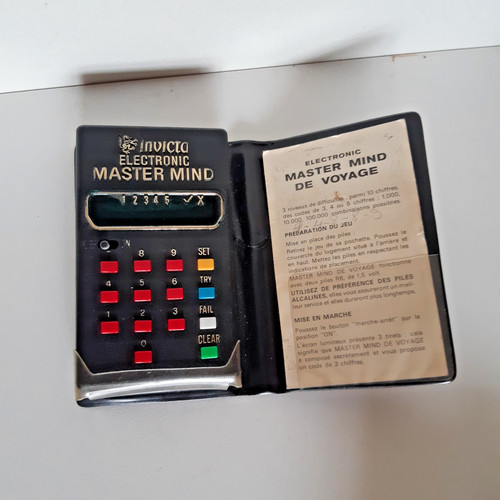 Invicta electronic master - master, mind