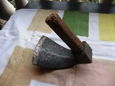 asse de tonnelier outil ancien art populaire