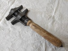 Ancienne Clé à molette