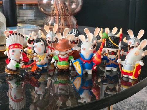 Lot figurines lapins - figurines, crétins