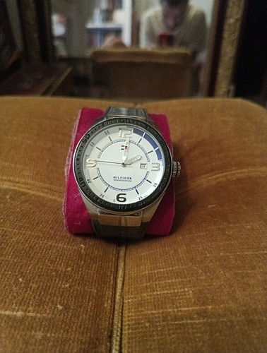 Montre quartz tony hilfiger - montre,