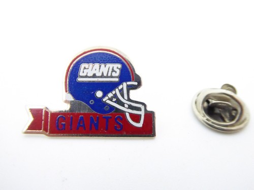 Pin pins badge - pin's,