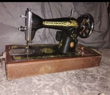 Bintage 60s Singer Sewing