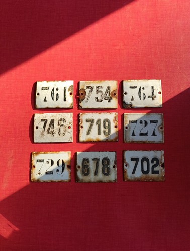 Lot anciennes plaques - 9,