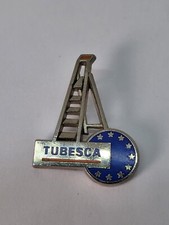 Pin's vintage pins Collector publicitaire Tubesca 1CI036