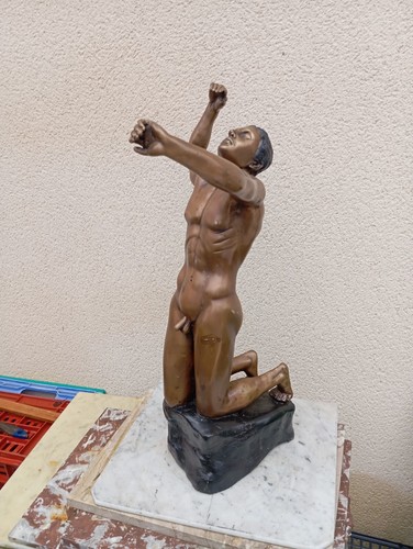 Bronze art contemporain - bronze, contemporain..homme