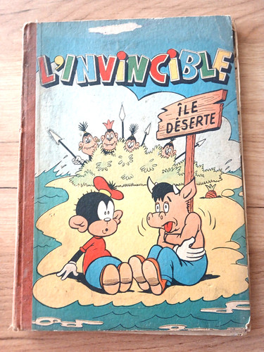 Album invincible - album, l'invincible